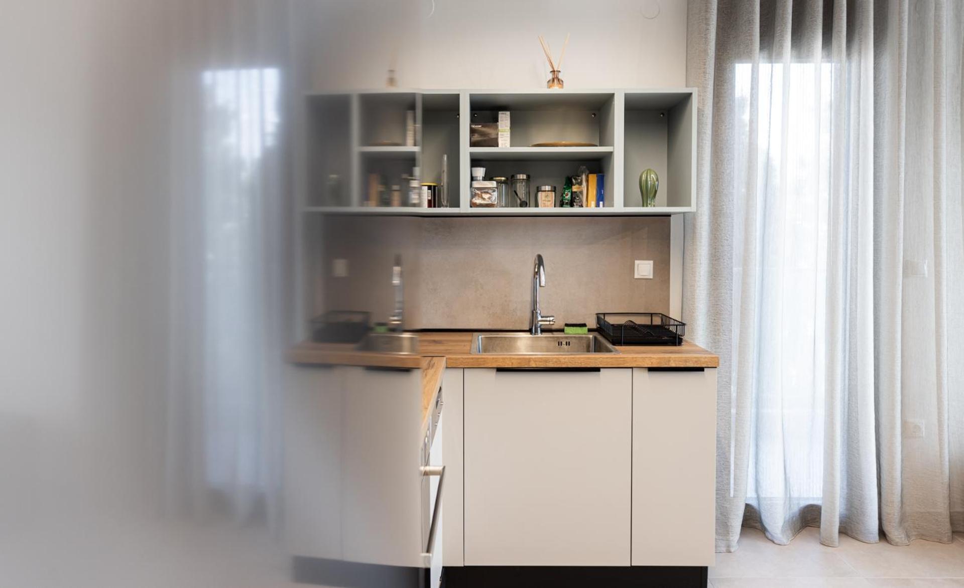Cozy In Kalamaria, Apartment *